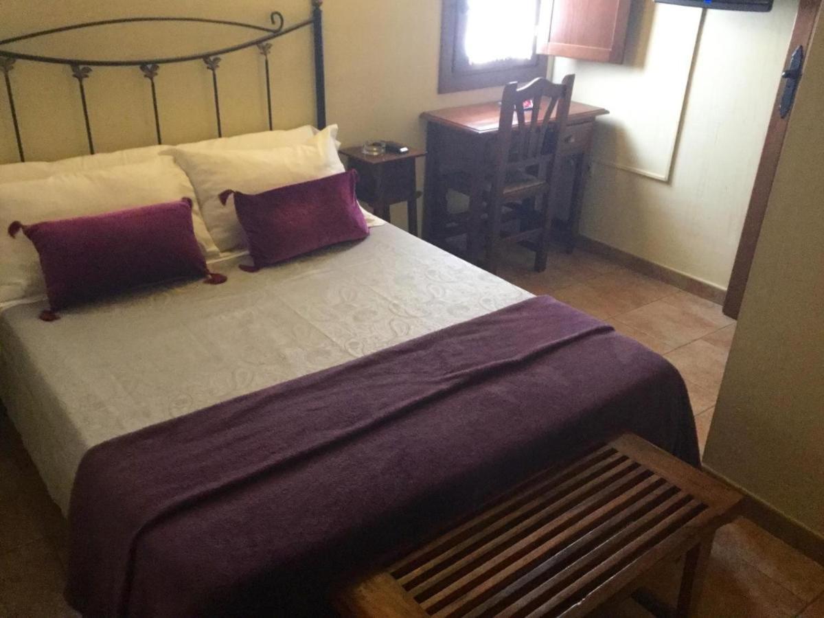 Hostal San Pedro Cuenca  Exteriör bild