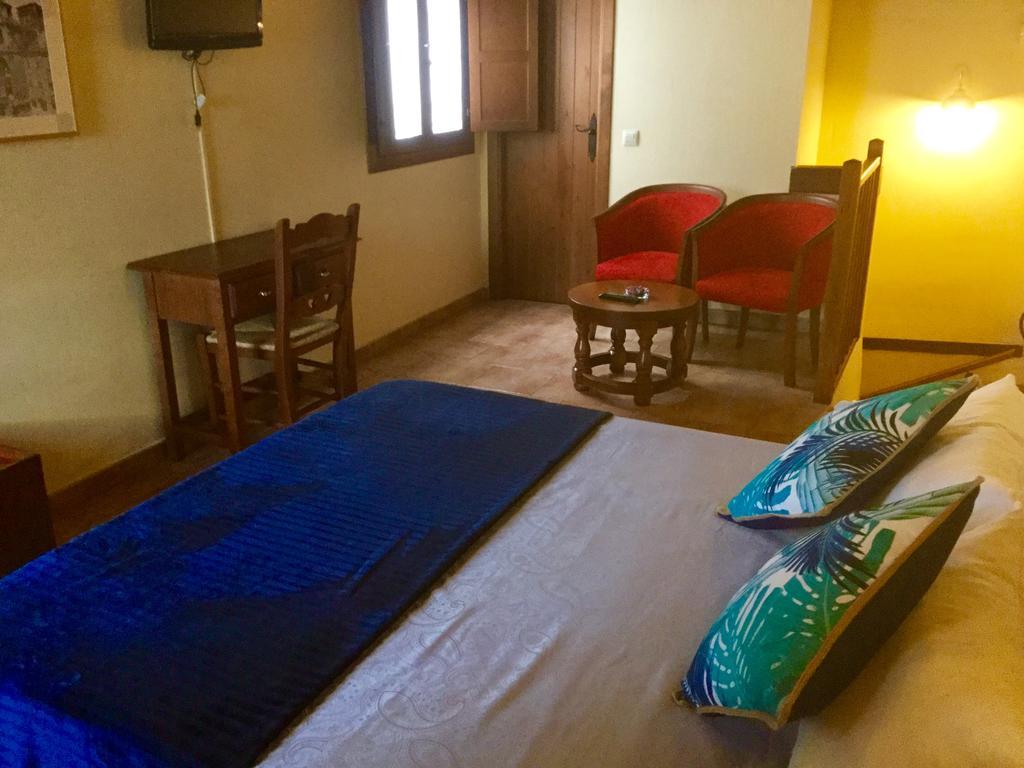 Hostal San Pedro Cuenca  Exteriör bild