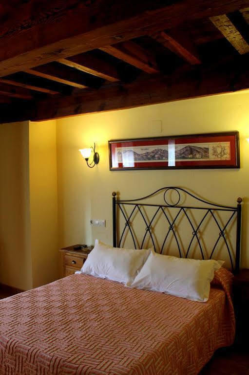 Hostal San Pedro Cuenca  Exteriör bild